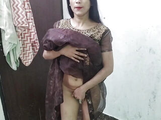 Soyi hui Step Sister Ko chod diya