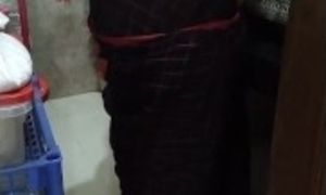 Punjabi Hot StepMom in Saree without Blouse fucked by StepSon While cooking - DESTROYED HER BIG ASS
