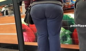 Humungous ass cougar with her humungous ass mummy