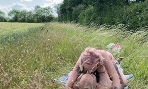 British Couple Fuck Outdoors  Lustery  Bonnie & Tommy Slayed