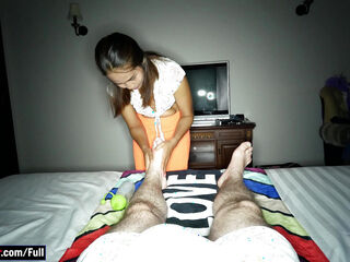 Thai MILF wife gives her white husband a foot massage and sex