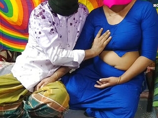 Desi Village girl tight push indoor.desi village hot girl romance