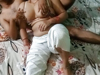 Super sexy bhabhi having romance with me.