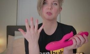 Unboxing and Review of the UNVOMI Pulsating Rabbit Vibrator from Paloqueth with Housewife Ginger