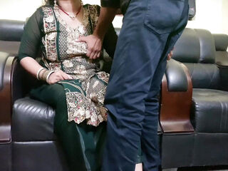 Bhojpuri Bhabhi- I complimented my lovely sister-in-law and convinced her to fuck her with love