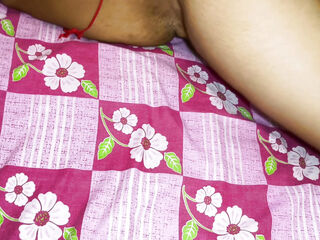Shooting vlog. Indian couple shoot porn video