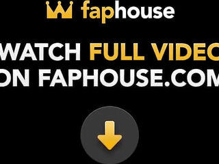 Close-up MILF Pussy Licking Fast Female Orgasm