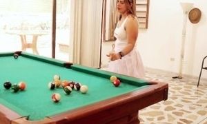I fucked my young friend who was trying to give me pool lessons
