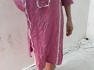 Buaa ki step daughter ko ghar me band kar ke jabar dasti pela