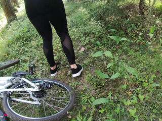 Stranger Blonde Girl on a Bike Loves to Suck Cock and Swallow Cum During a Bike Ride in the Forest
