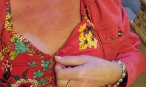Slapping titties