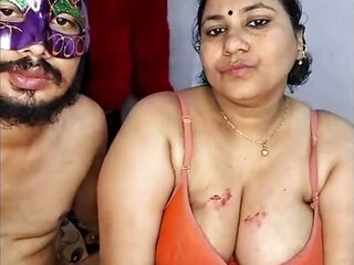 Desi Indian couple sex homemade friends wife come home at night