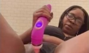 AshKream squirts on her phone