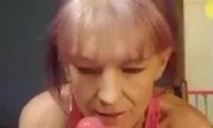 Little wet pussy play with british milf