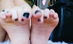 Sensual Findom Sock & Foot Fetish Metronome Mesmer Mind-Melter