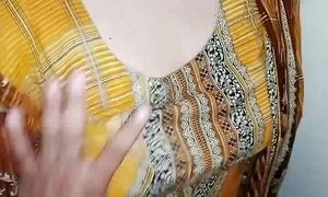 Hot and sexy Desi married bhabhi ko Dever ne choda , indian married bhabhi and dever sex video