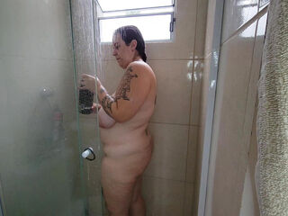 watch cute bbw take a nice shower