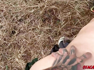 He took the young girl to fuck inside a coffee plantation