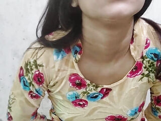 Bhabhi ko market ghumane ke bahane oyo me le gya