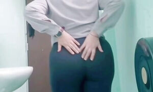 MEXICAN SECRETARY BIG BUTT BIG BUTT BIG ASS LATINA WITH HUGE BUTT TAKES OFF ALL HER CLOTHES AND OPENS HER ANUS AND TOUCHES HER VAGINA